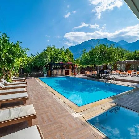 Gizli Koy Hotel קמר